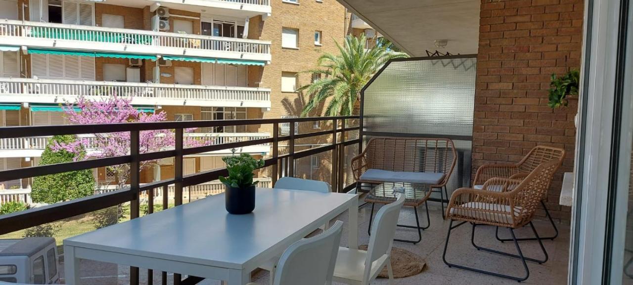Colibri Apartment Beach Salou Bagian luar foto