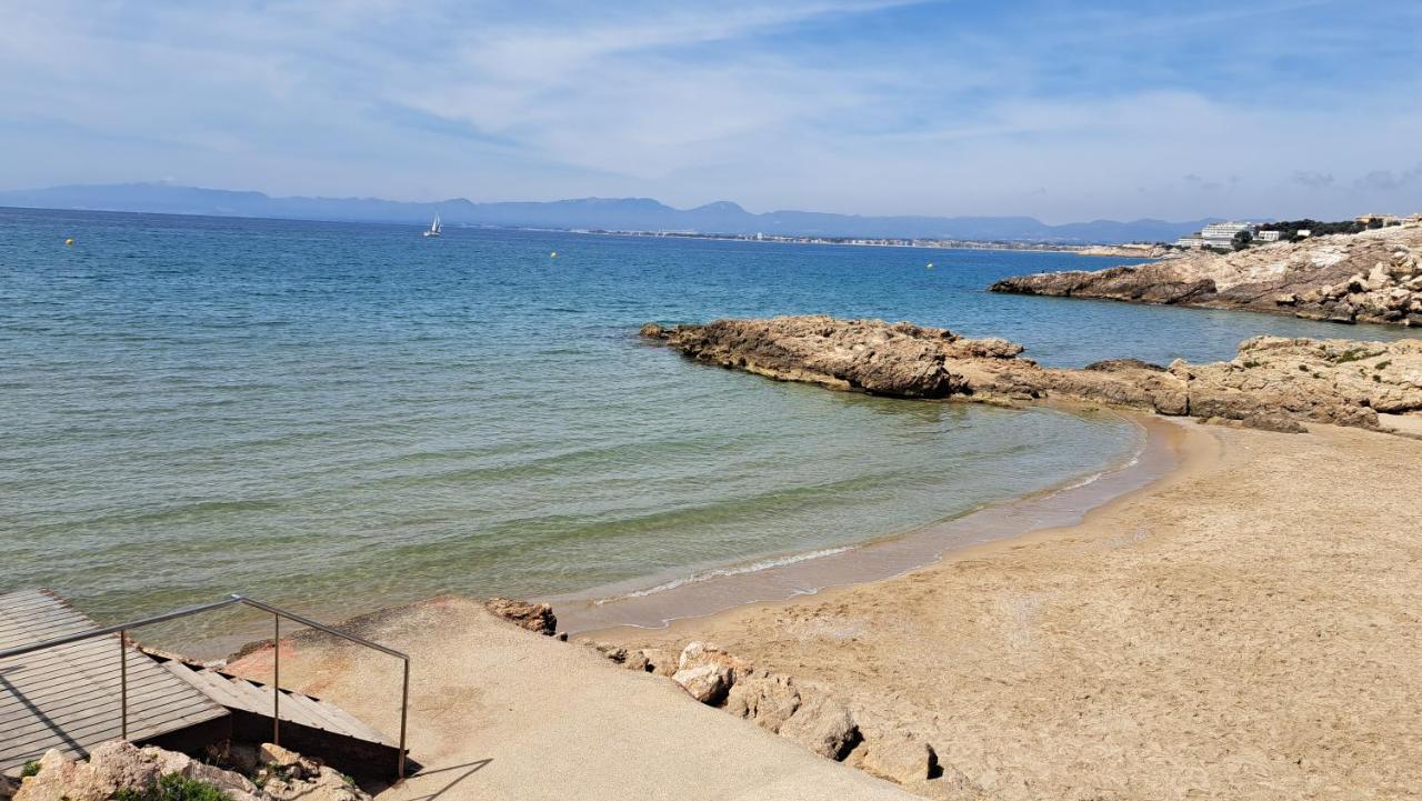 Colibri Apartment Beach Salou Bagian luar foto
